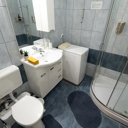 Harmony & Cute - * Budapest