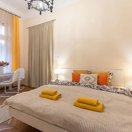 Harmony & Cute - Apartment Budapest