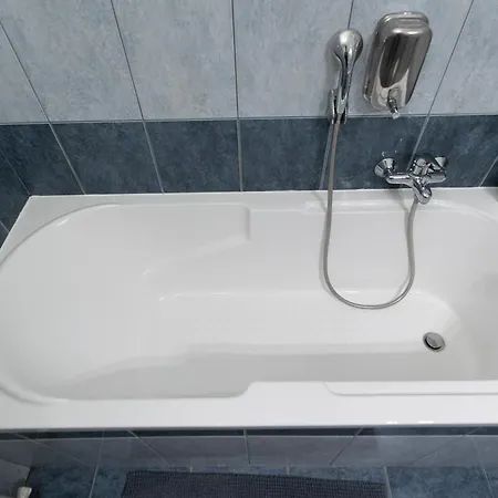 Harmony & Cute - Budapest