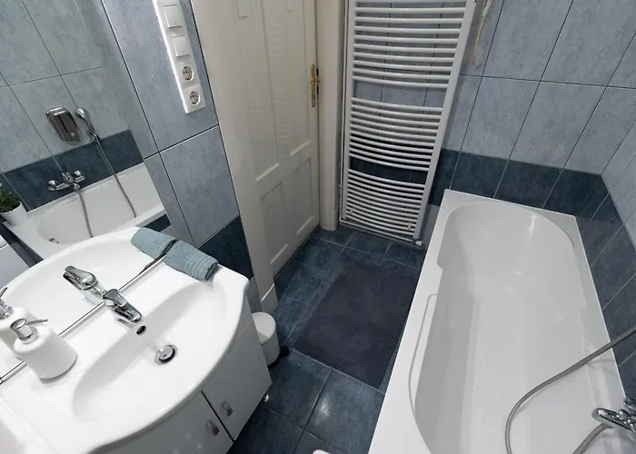 Harmony & Cute - アパート