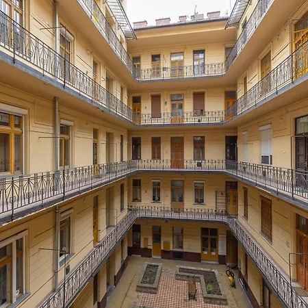 Apartament Harmony & Cute - *