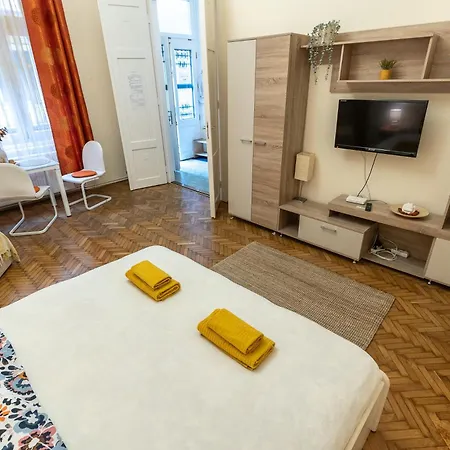 Apartament Harmony & Cute - *